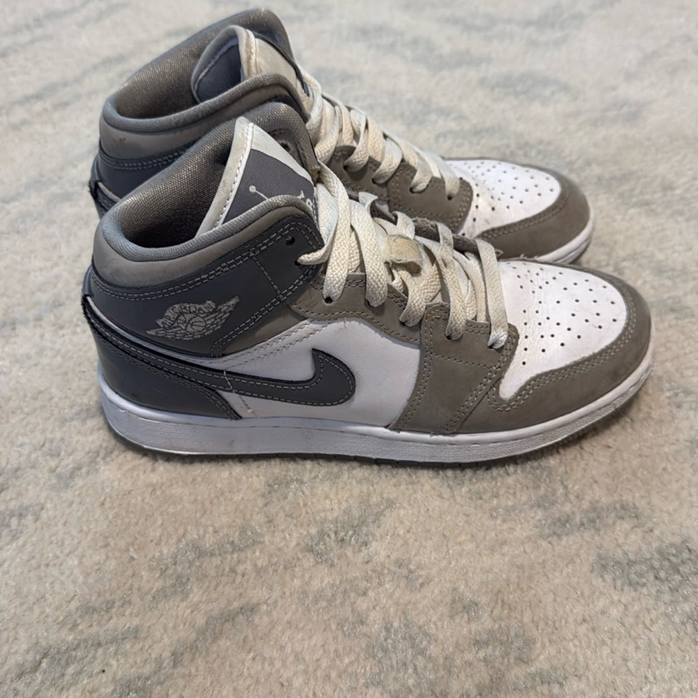 Nike youth Sneakers